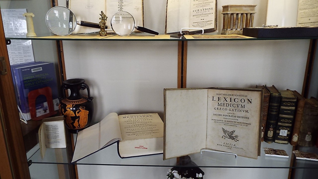 Exhibition about ancient Medicine